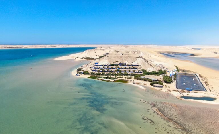 Plage de l’Hôtel Dakhla Attitude